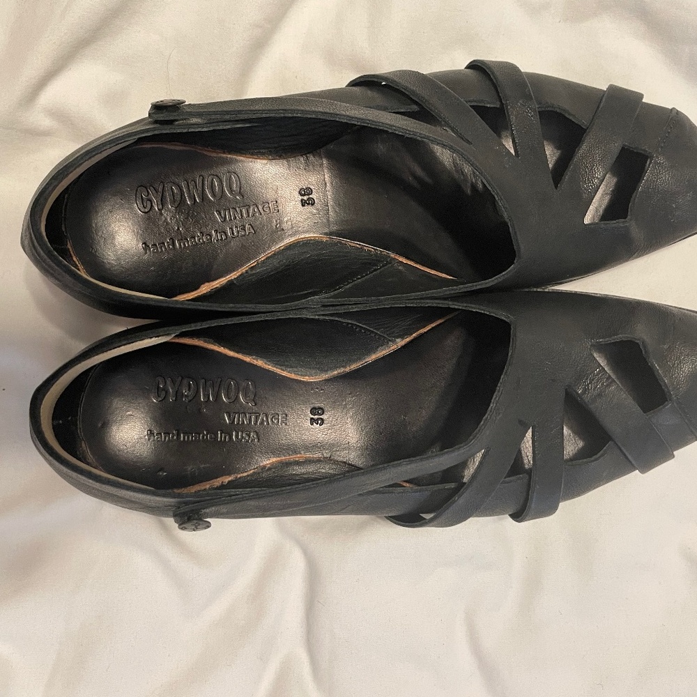 Cydwoq womens black leather flats 38